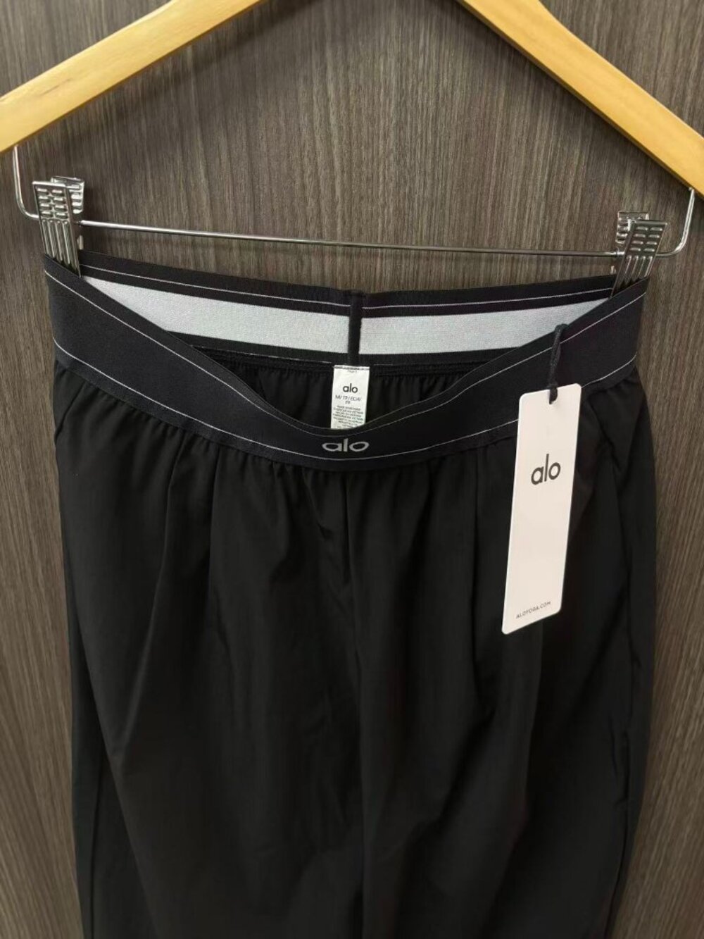 ALO Yoga Women's Black Suit Pants 🖤 Regular Size 30-inch Inner Seam - Picture 3 of 8